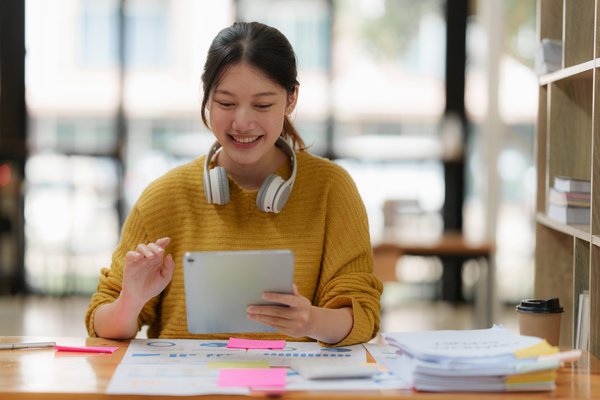 Astuces pour choisir le meilleur site web pour apprendre les langues