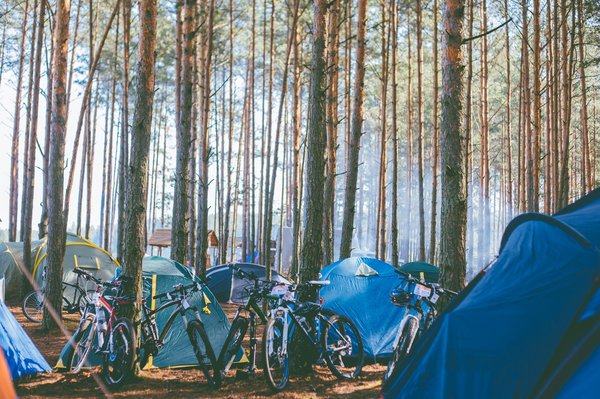 Le camping dans les Hautes Alpes et les logements à choisir.